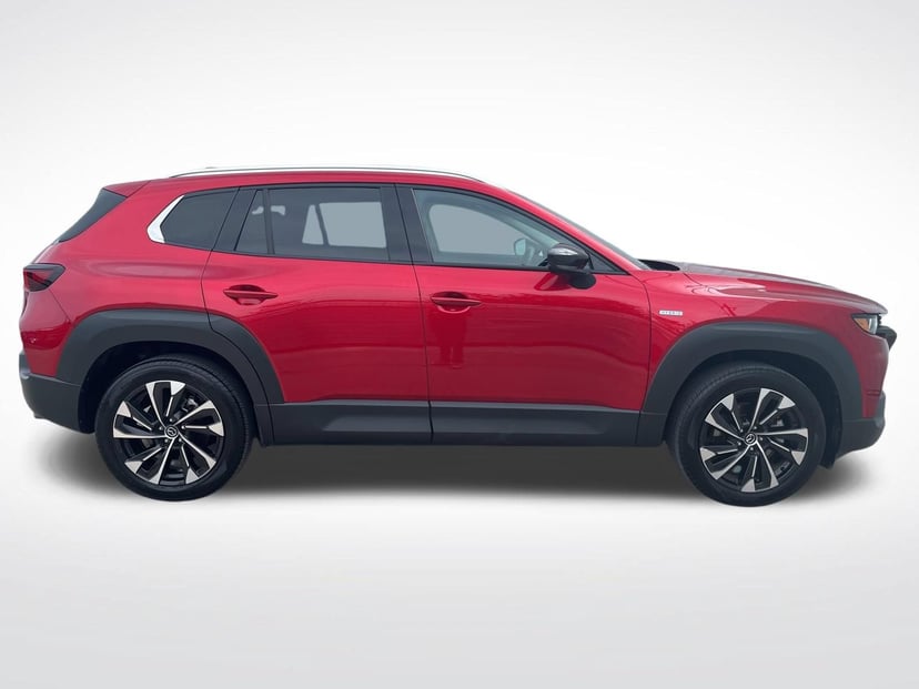 2025 Mazda CX-50 - Image 3