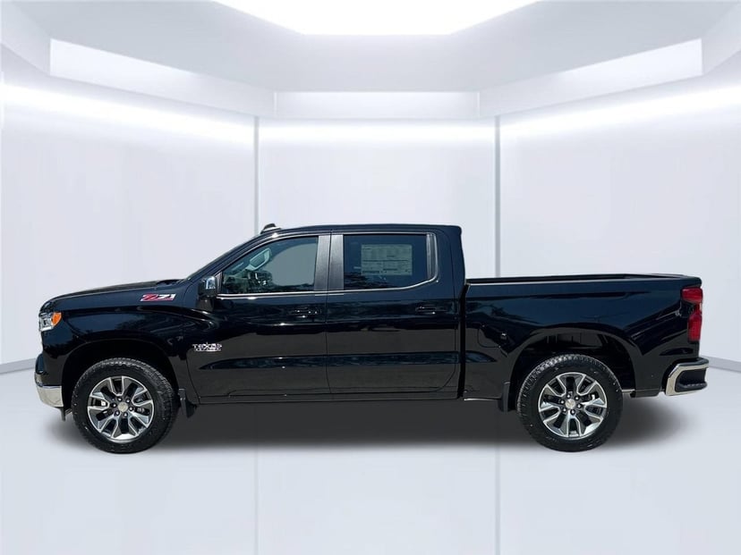 2026 Chevrolet Silverado 1500 - Image 1