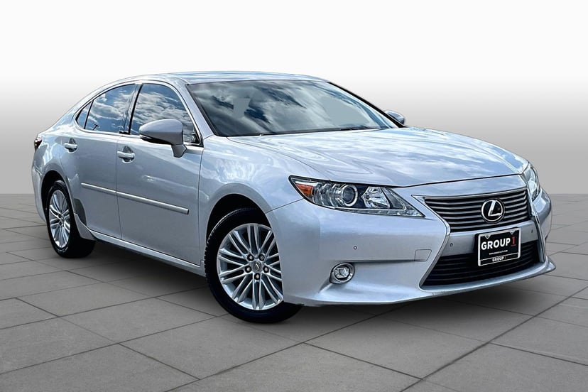 2014 Lexus ES - Image 1