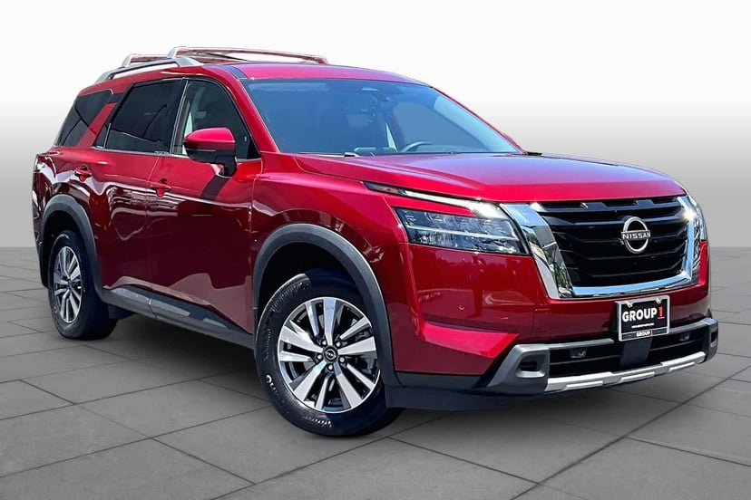 2023 Nissan Pathfinder - Image 1