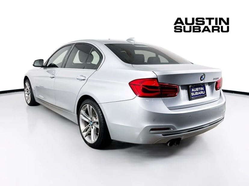 2018 BMW 330i - Image 2