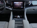 2022 Jeep Wagoneer - Preview 3