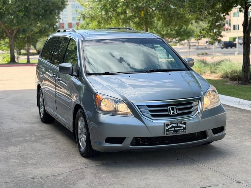 2010 Honda Odyssey - Image 1