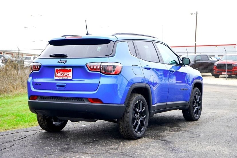 2026 Jeep Compass - Image 3