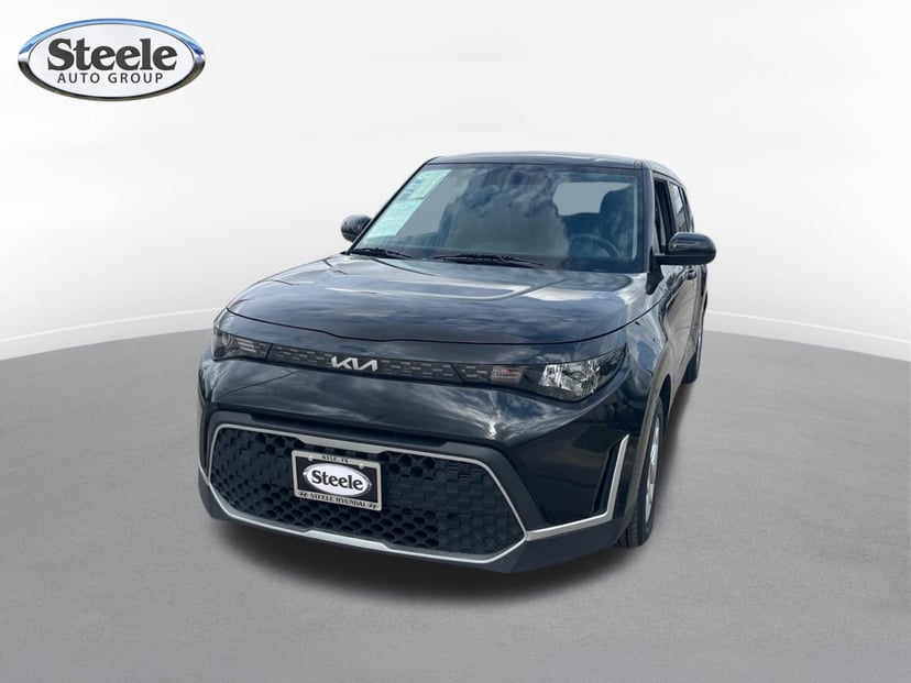 2023 Kia Soul - Image 1
