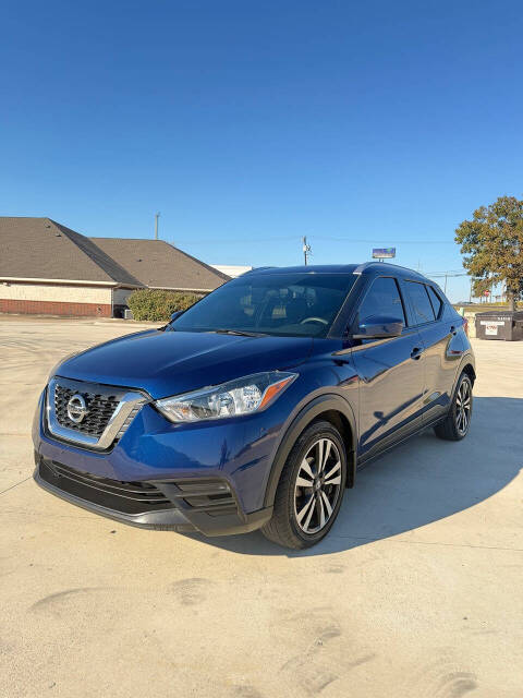 2019 Nissan Kicks - Image 1