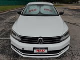 2016 Volkswagen Jetta - Preview 2