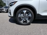 2026 Volvo XC40 - Preview 8
