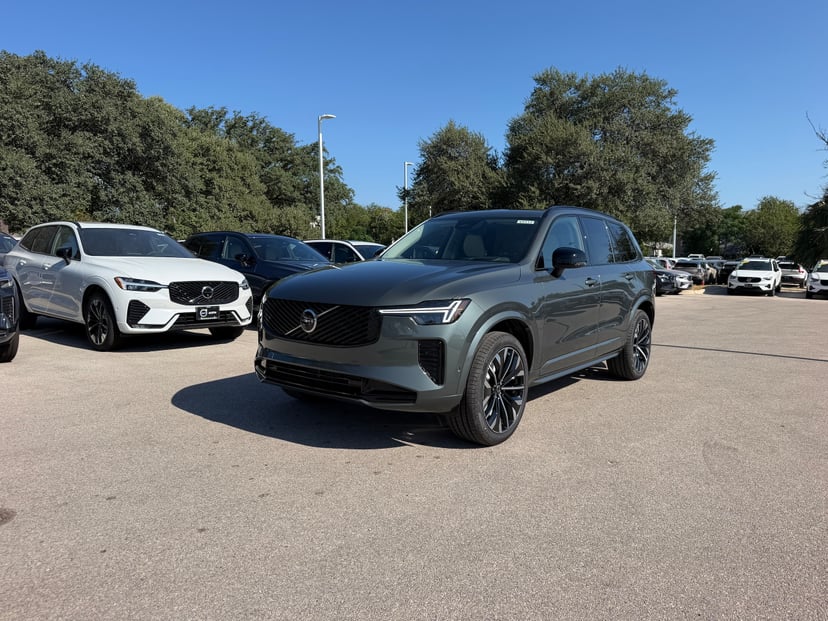 2027 Volvo XC90 - Image 1