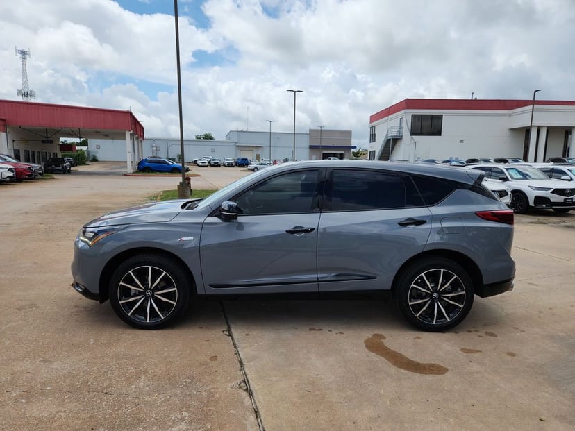 2026 Acura RDX - Image 1