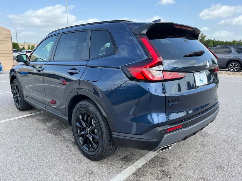 2026 Honda CR-V - Image 3