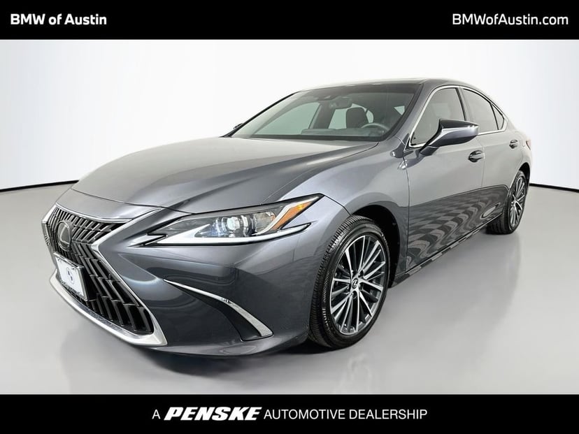 2025 Lexus ES - Image 1