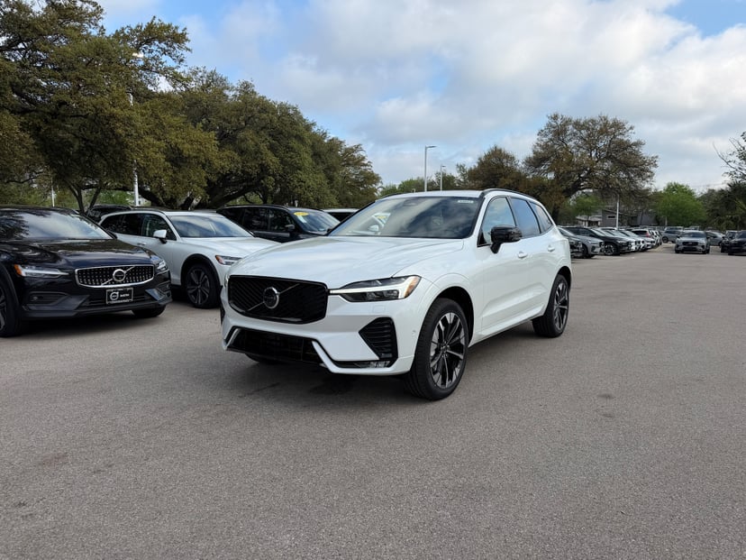 2026 Volvo XC60 - Image 1