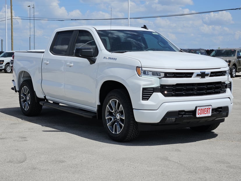 2026 Chevrolet Silverado - Image 2