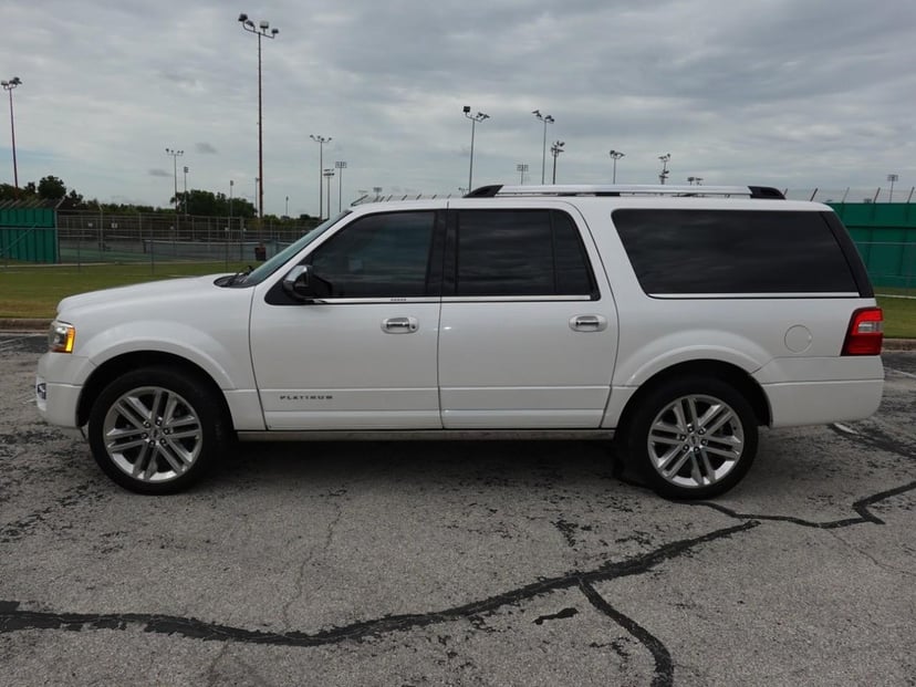 2017 Ford Expedition EL - Image 2