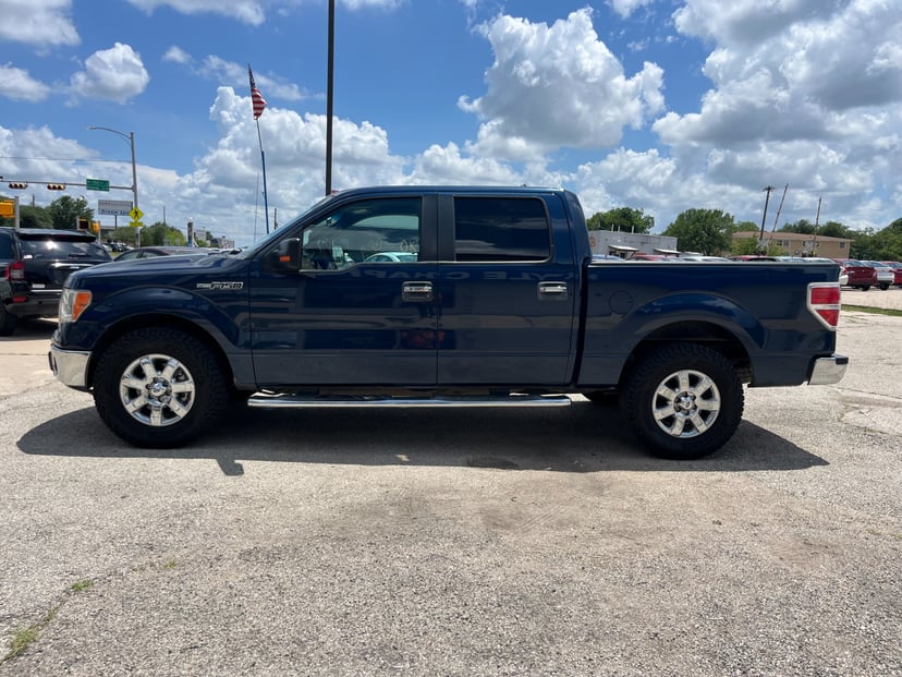 2013 Ford F-150 - Image 2