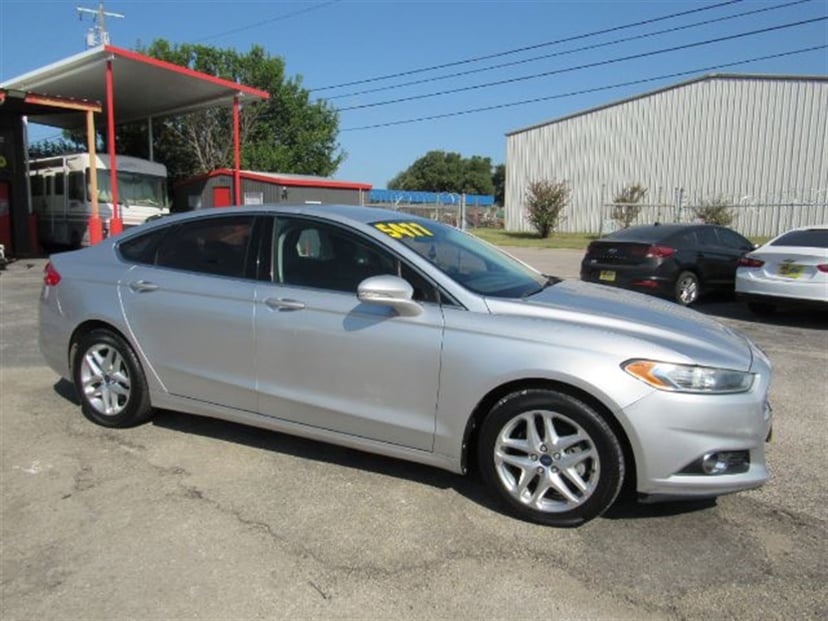 2013 Ford Fusion - Image 1