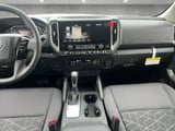 2027 Nissan Frontier - Preview 3