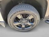 2016 Chevrolet Silverado - Preview 9