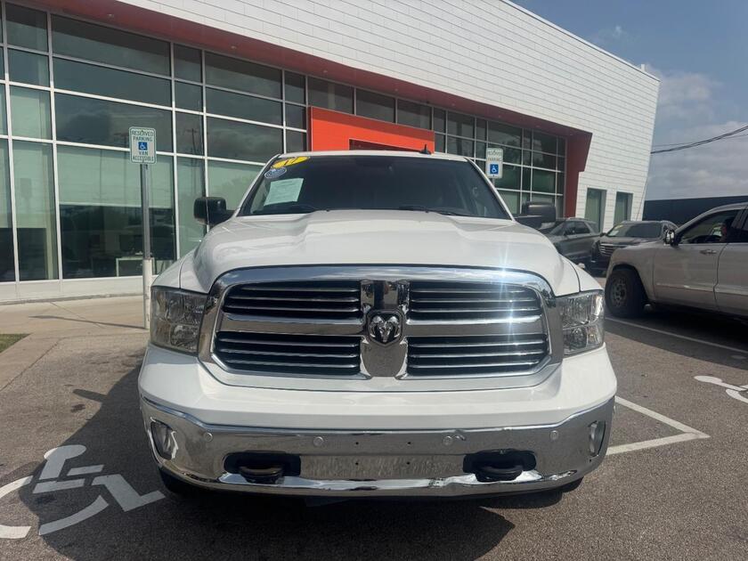 2017 Ram 1500 - Image 3