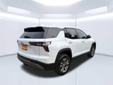 2027 Chevrolet Equinox - Preview 5