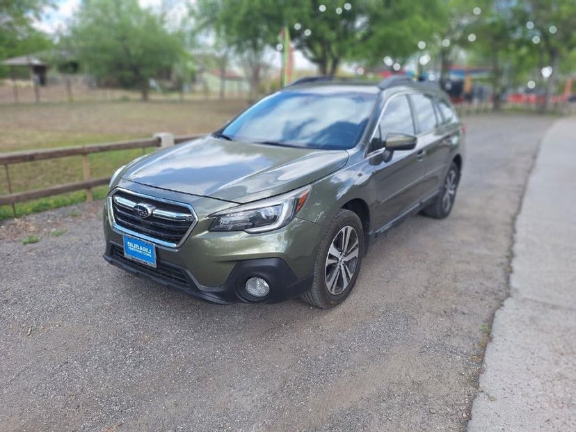 2018 Subaru Outback - Image 1