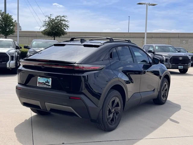 2026 Toyota C-HR - Image 2