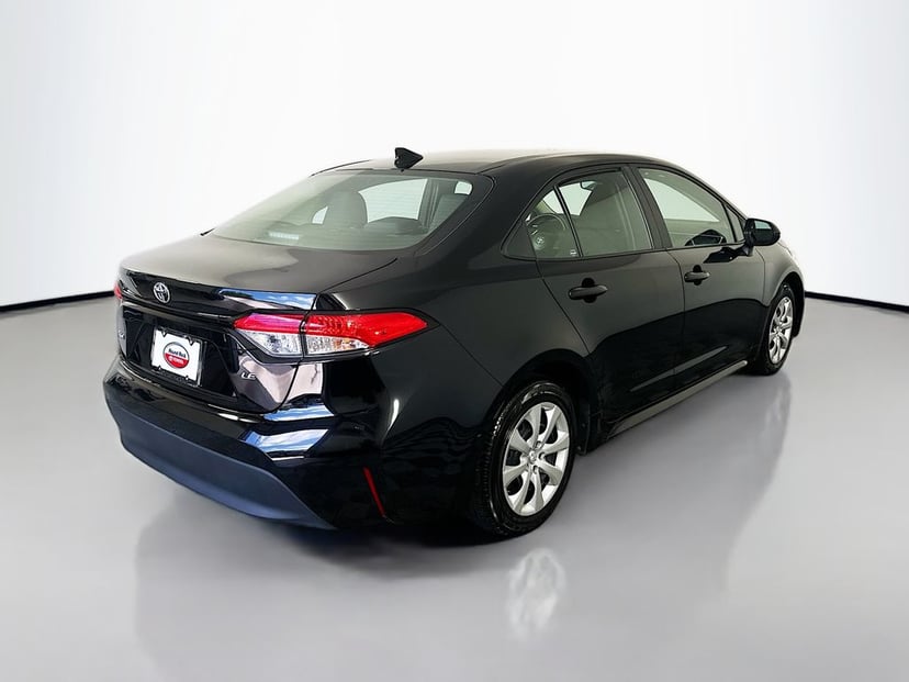 2025 Toyota Corolla - Image 3
