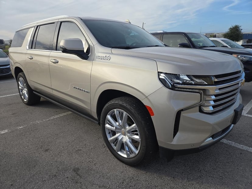 2022 Chevrolet Suburban - Image 1