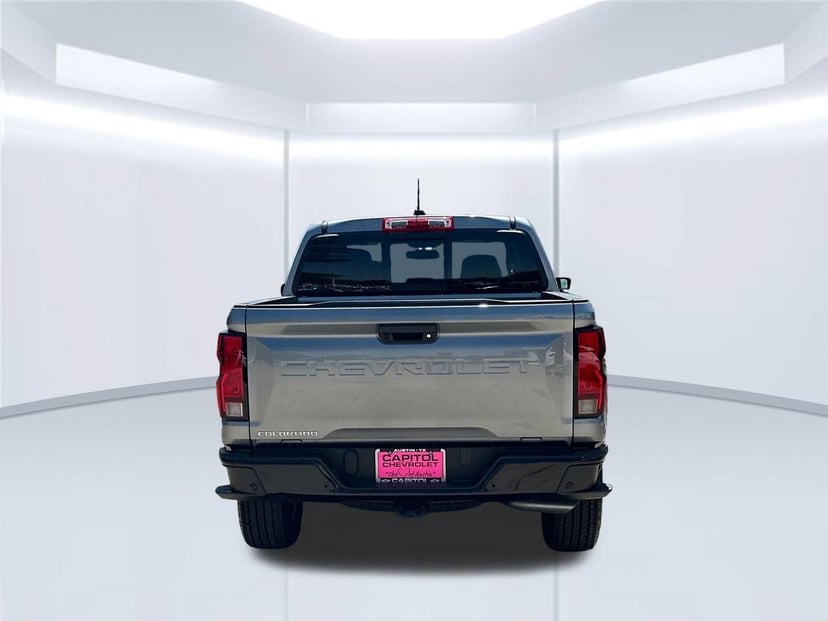 2026 Chevrolet Colorado - Image 2