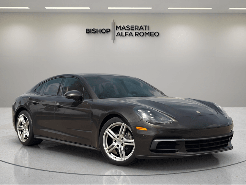 2018 Porsche Panamera - Image 1