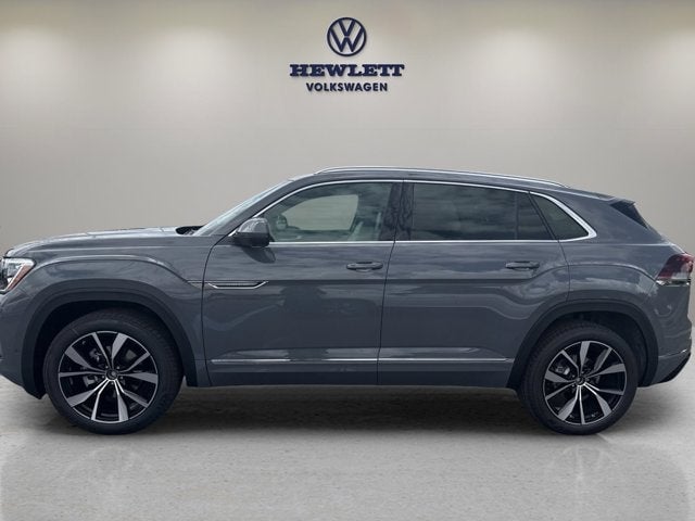 2026 Volkswagen Atlas Cross Sport - Image 2