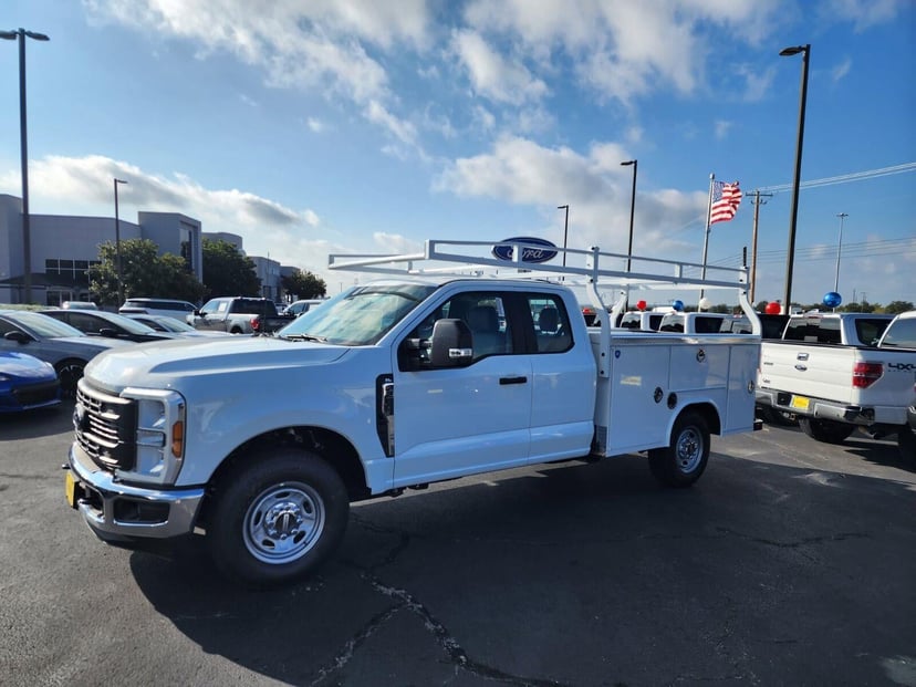 2026 Ford F-250 - Image 1