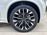 2026 Volvo XC90 - Preview 6