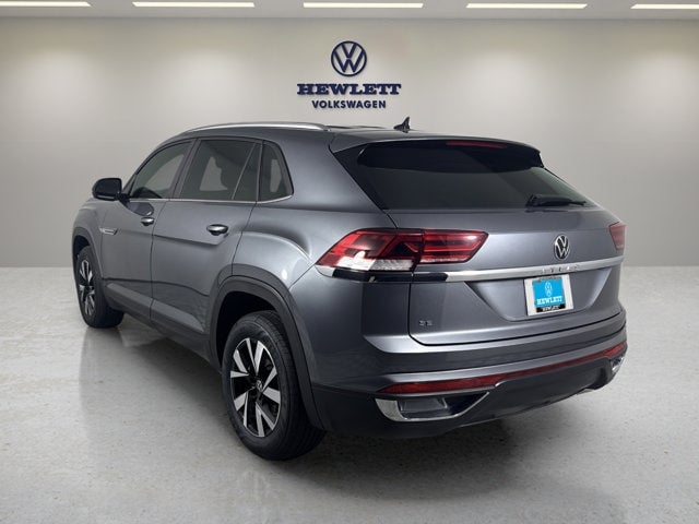 2023 Volkswagen Atlas Cross Sport - Image 3