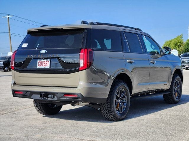 2027 Ford Expedition - Image 3