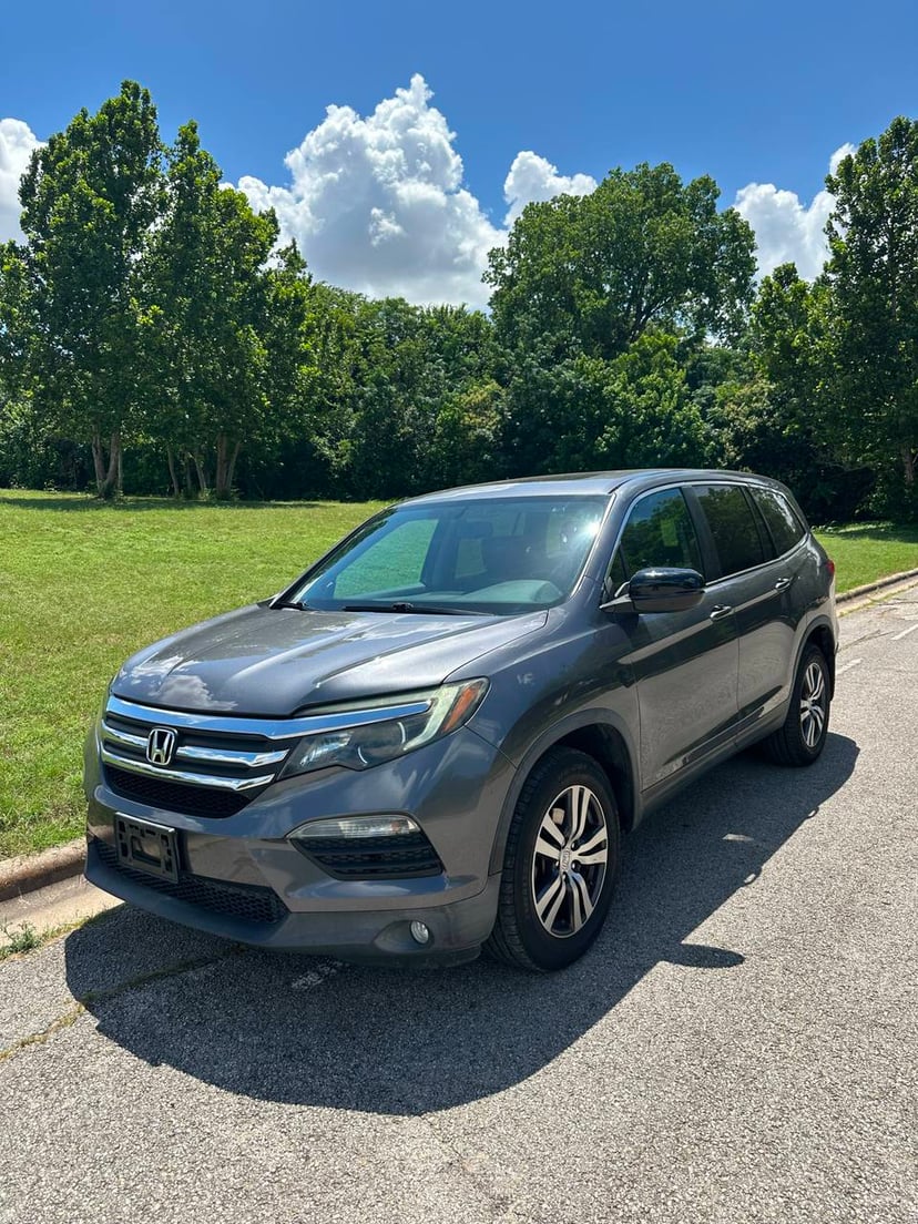 2016 Honda Pilot - Image 1