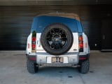 2023 Land Rover Defender - Preview 6
