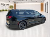 2027 Chrysler Pacifica - Preview 9