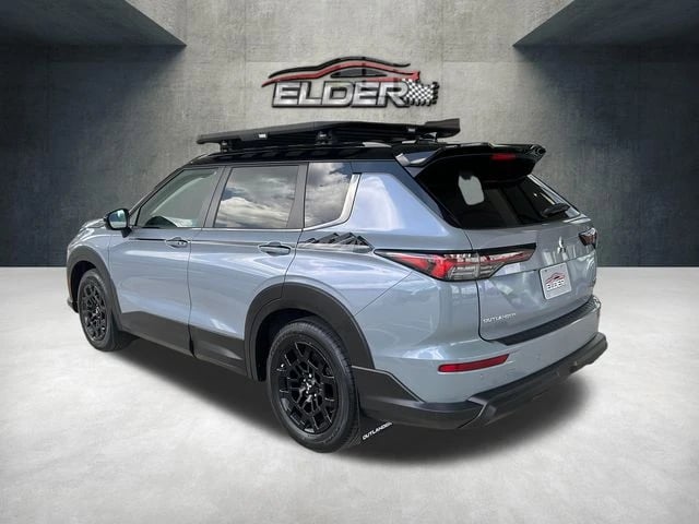 2026 Mitsubishi Outlander - Image 3