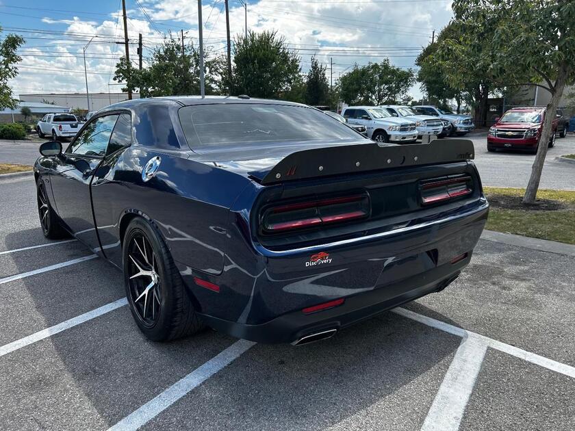 2016 Dodge Challenger - Image 3