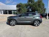 2026 Volvo XC40 - Preview 3