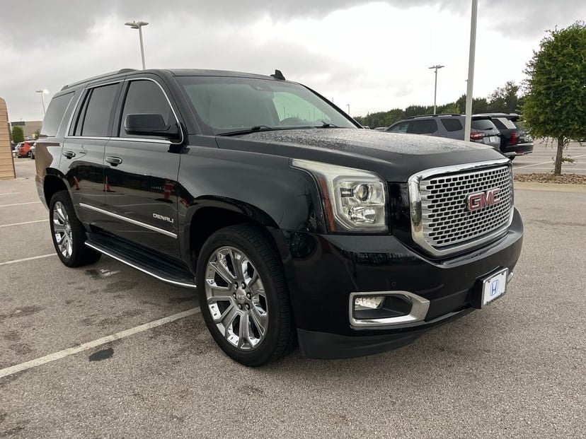 2016 GMC Yukon - Image 1