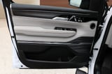 2026 Jeep Grand Wagoneer - Preview 11