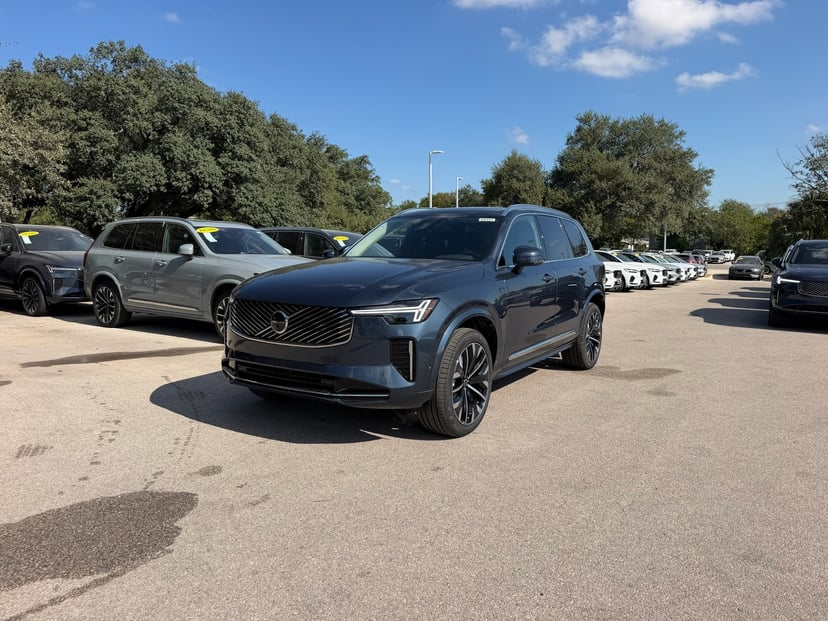 2027 Volvo XC90 - Image 1