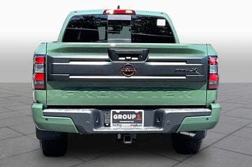 2026 Nissan Frontier - Image 2