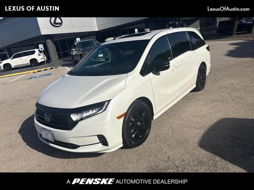2023 Honda Odyssey - Image 1