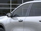 2027 Chevrolet Traverse - Preview 12