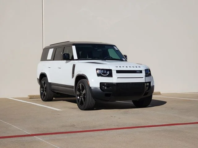 2026 Land Rover Defender - Image 2