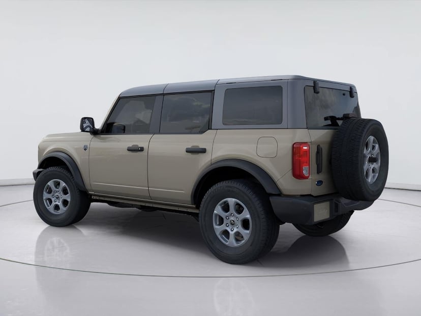 2026 Ford Bronco - Image 3